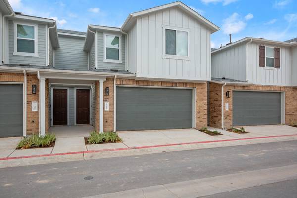 17409 Homestead Haven Dr, Bee Cave, TX 78738