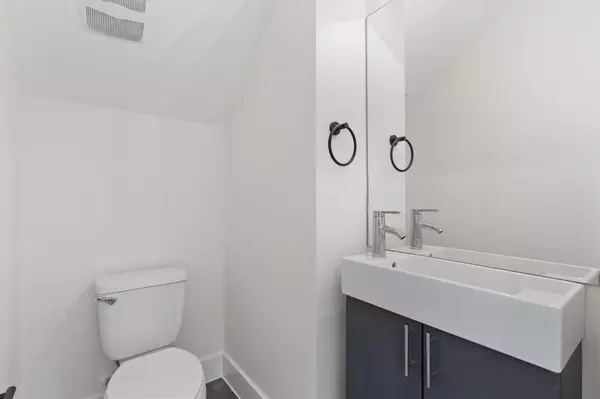 Austin, TX 78704,900 Banister LN #D