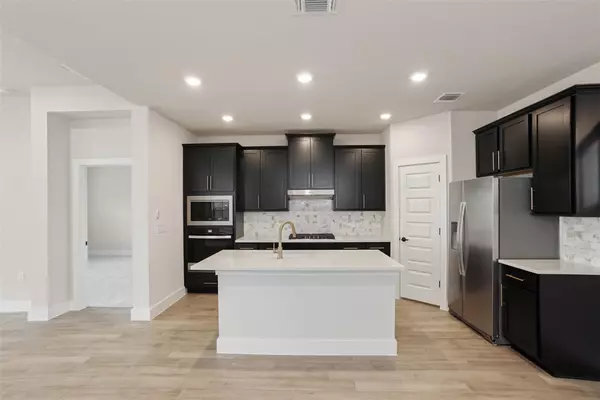 Austin, TX 78744,7100 Pappy Van Winkle ST