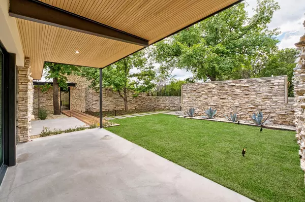West Lake Hills, TX 78746,100 Redbud TRL