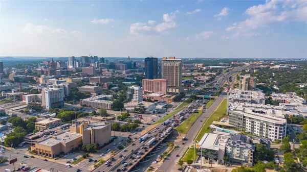 Del Valle, TX 78617,5029 Hazelnut LN