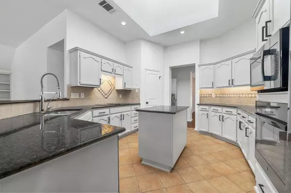 Lakeway, TX 78734,209 El Rio Dr