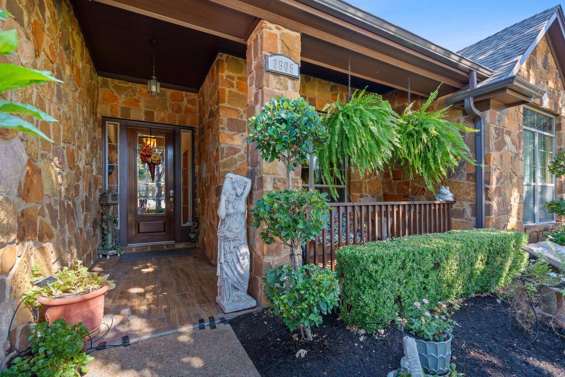 3905 Obsidian LN, Round Rock, TX 78681