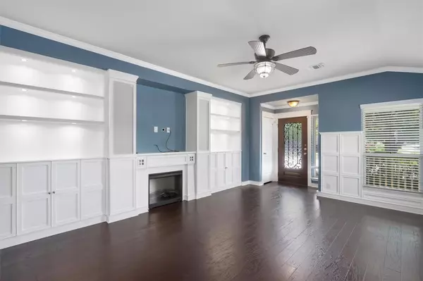 Austin, TX 78729,8600 Harrier DR