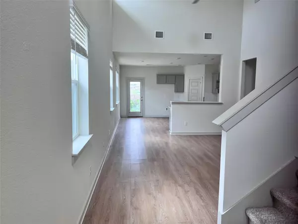 San Marcos, TX 78666,112 New Hampton WAY