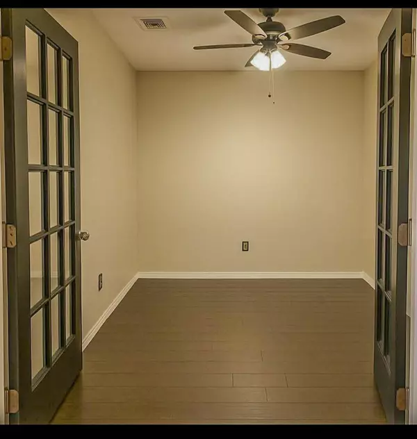 Georgetown, TX 78633,4820 Woodstock DR