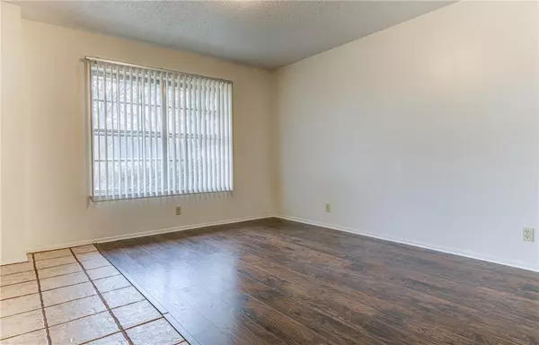Austin, TX 78758,8424 Jamestown DR