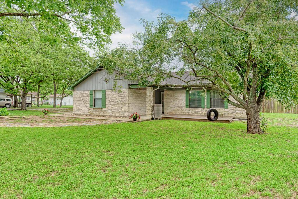 103 Hutto ST, Hutto, TX 78634