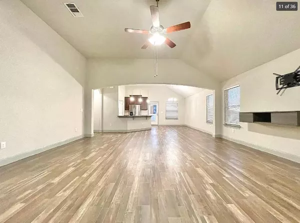 Leander, TX 78641,205 Jude CIR