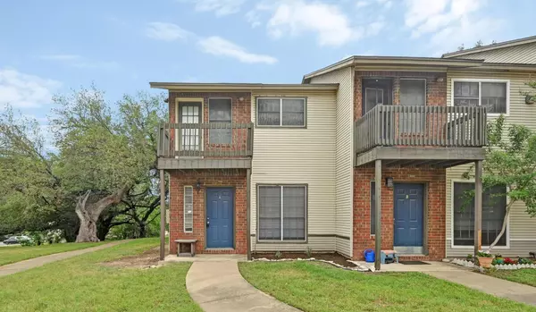 Austin, TX 78741,1815 River Crossing CIR #A