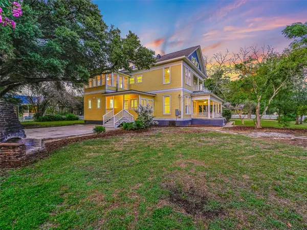 Bastrop, TX 78602,1302 Hill ST