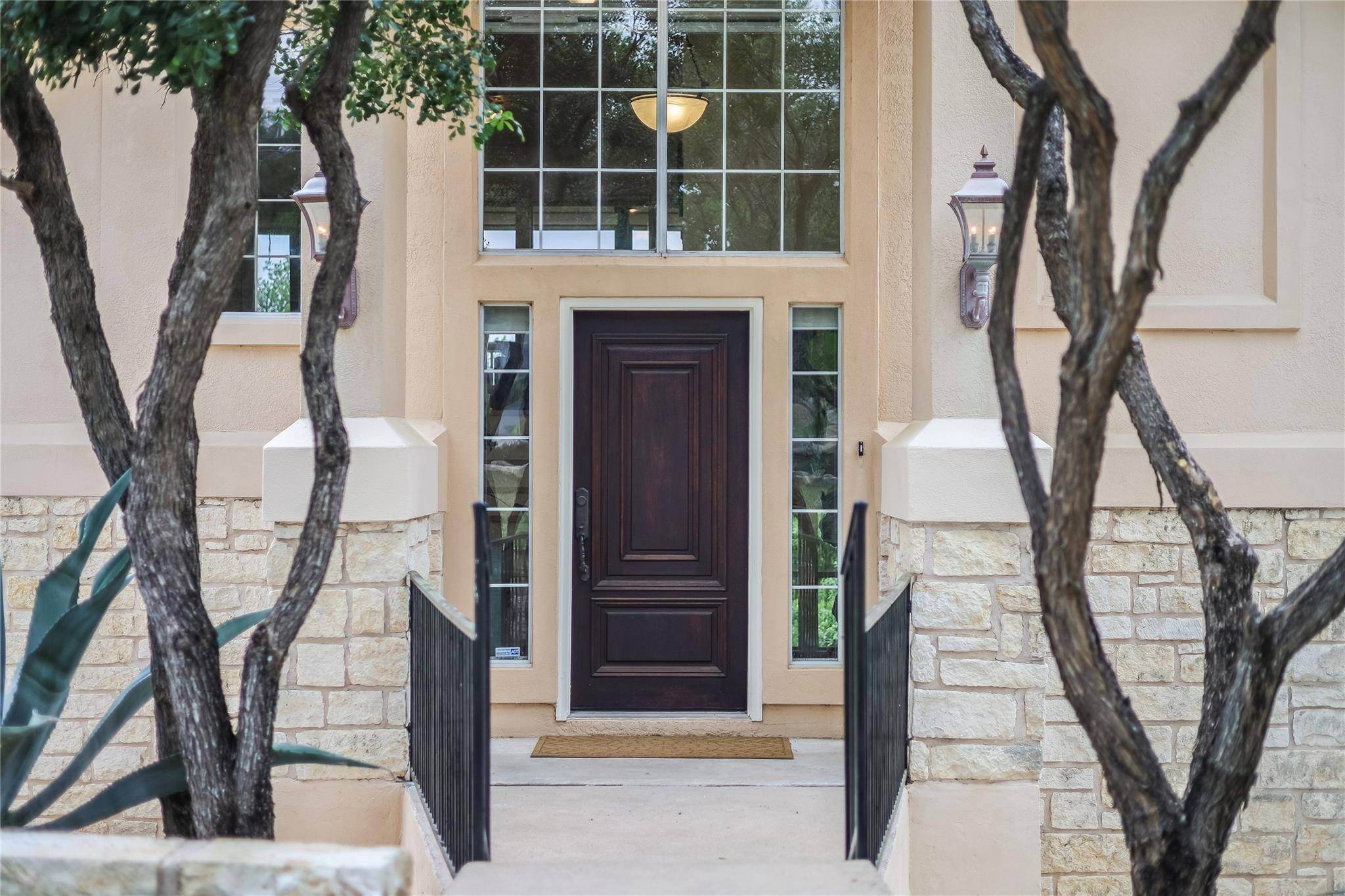 Lago Vista, TX 78645,20718 Camel Back ST