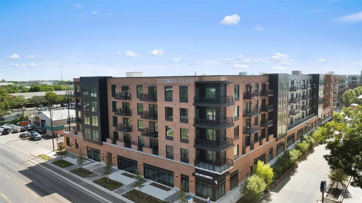 Austin, TX 78745,4315 S Congress Ave #327