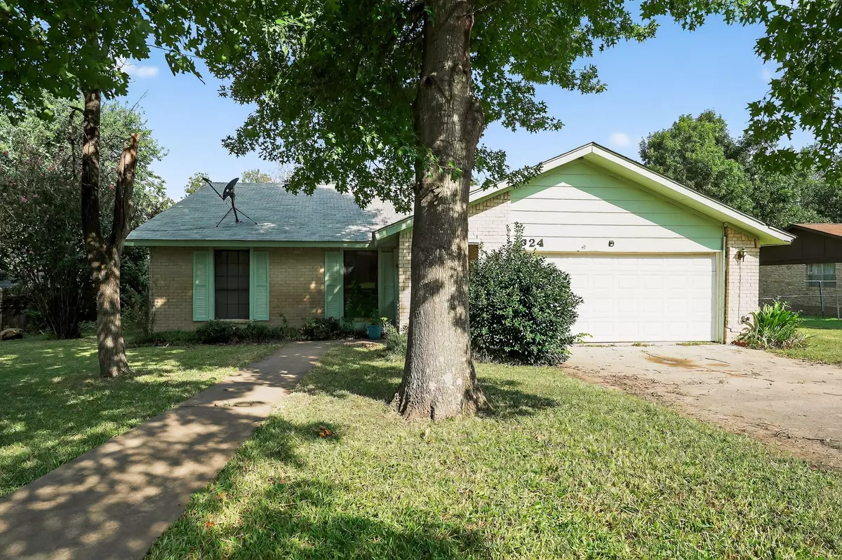 Elgin, TX 78621,324 McClendon DR