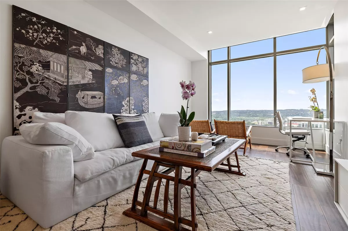 Austin, TX 78701,501 West Ave #2202