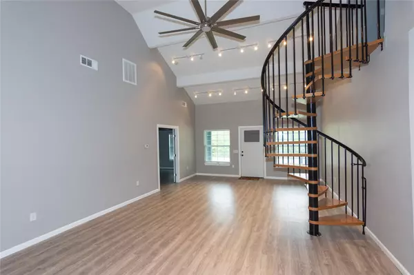 Granger, TX 76530,400 S Guadalupe