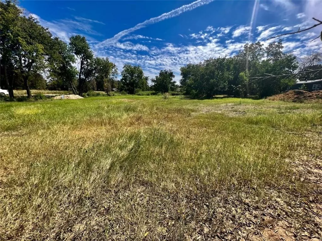 Lexington, TX 78947,749 Caldwell ST