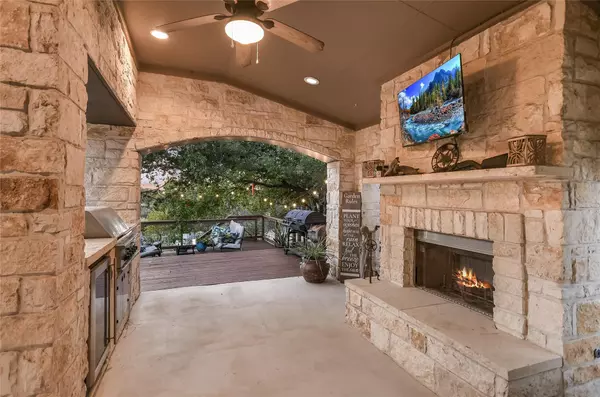 Spicewood, TX 78669,300 Wesley Ridge DR