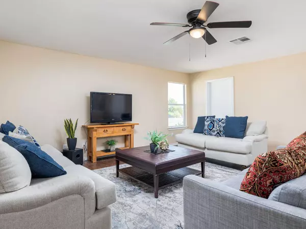 Hutto, TX 78634,235 Herrera TRL