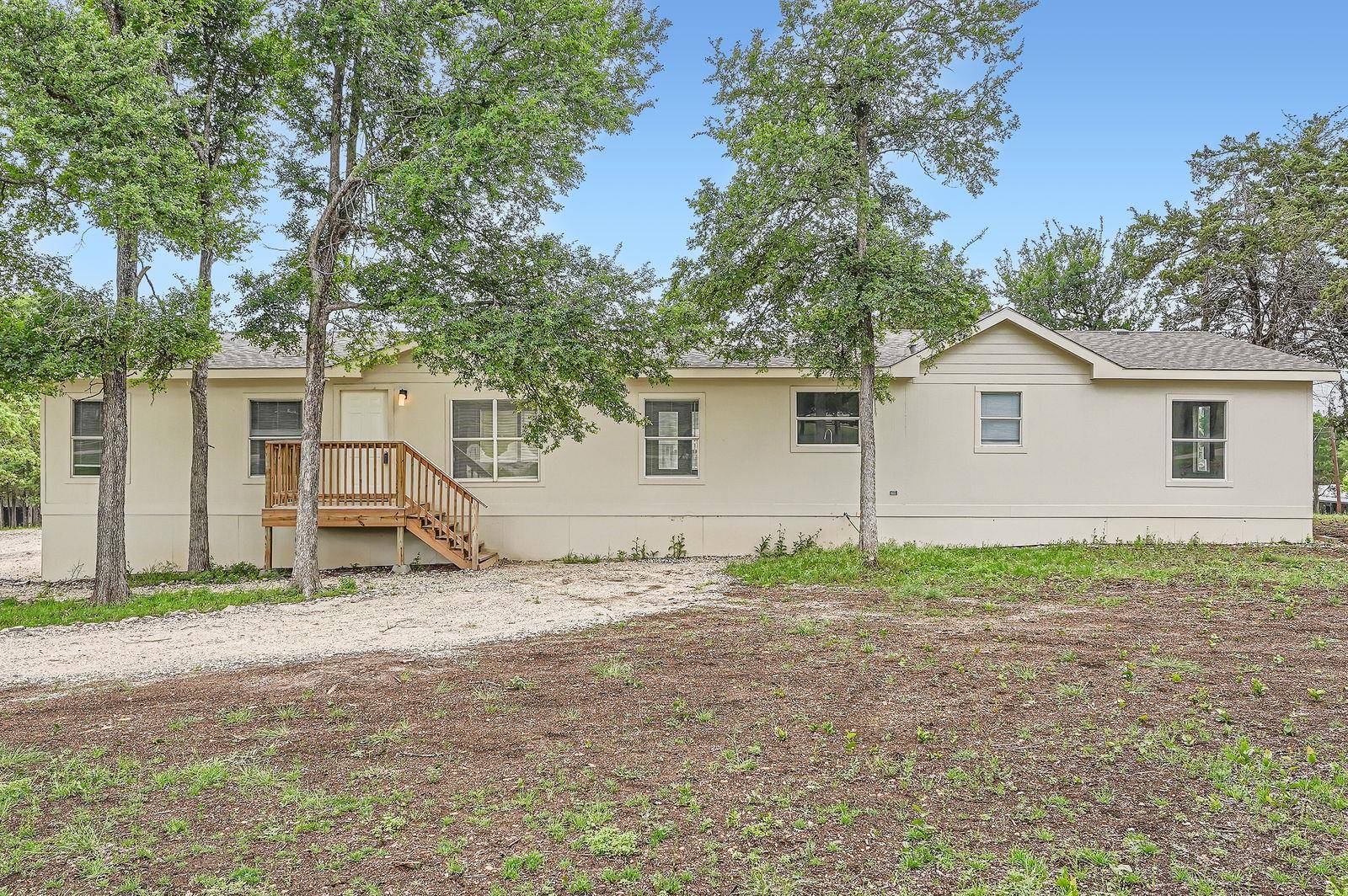 120 N Webberwood Way, Elgin, TX 78621
