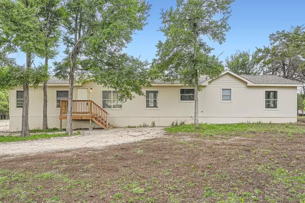 120 N Webberwood Way, Elgin, TX 78621