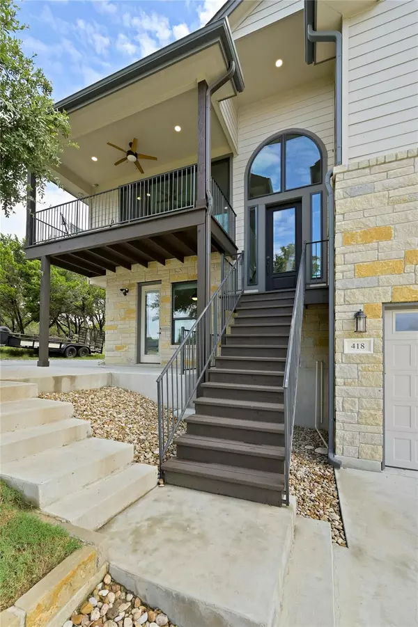 418 Summit Ridge DR N, Lago Vista, TX 78645