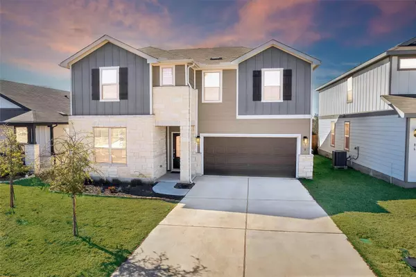 90 Snowy Plover LN, Leander, TX 78641