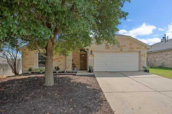 194 Black Cap RUN, Buda, TX 78610