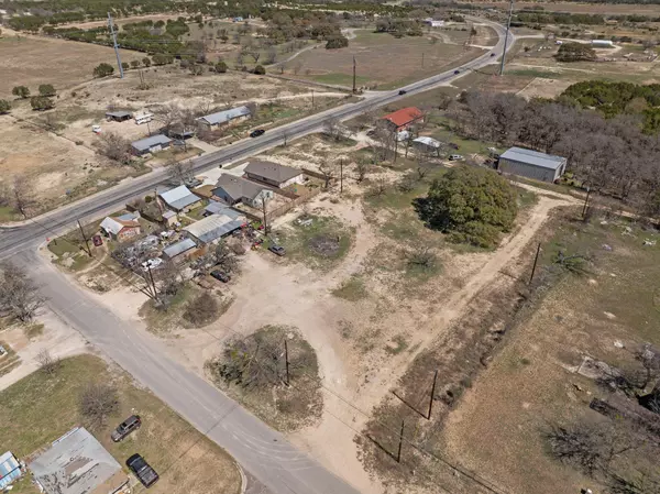 Lampasas, TX 76550,LOT: 1-2-3-4-5-6 BLK: 5 A EAST AVE i Ave