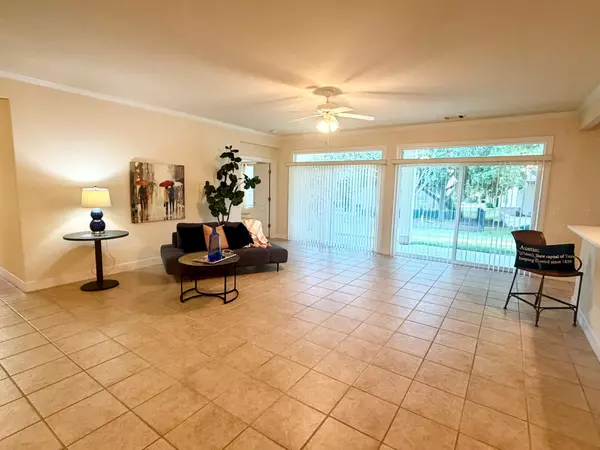 Georgetown, TX 78633,110 Guadalupe TRL
