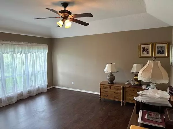 Meadowlakes, TX 78654,145 Turkey RUN