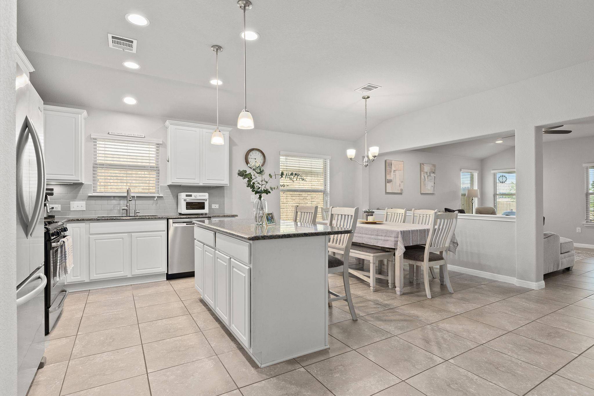 Leander, TX 78641,516 Heinatz Flat LN