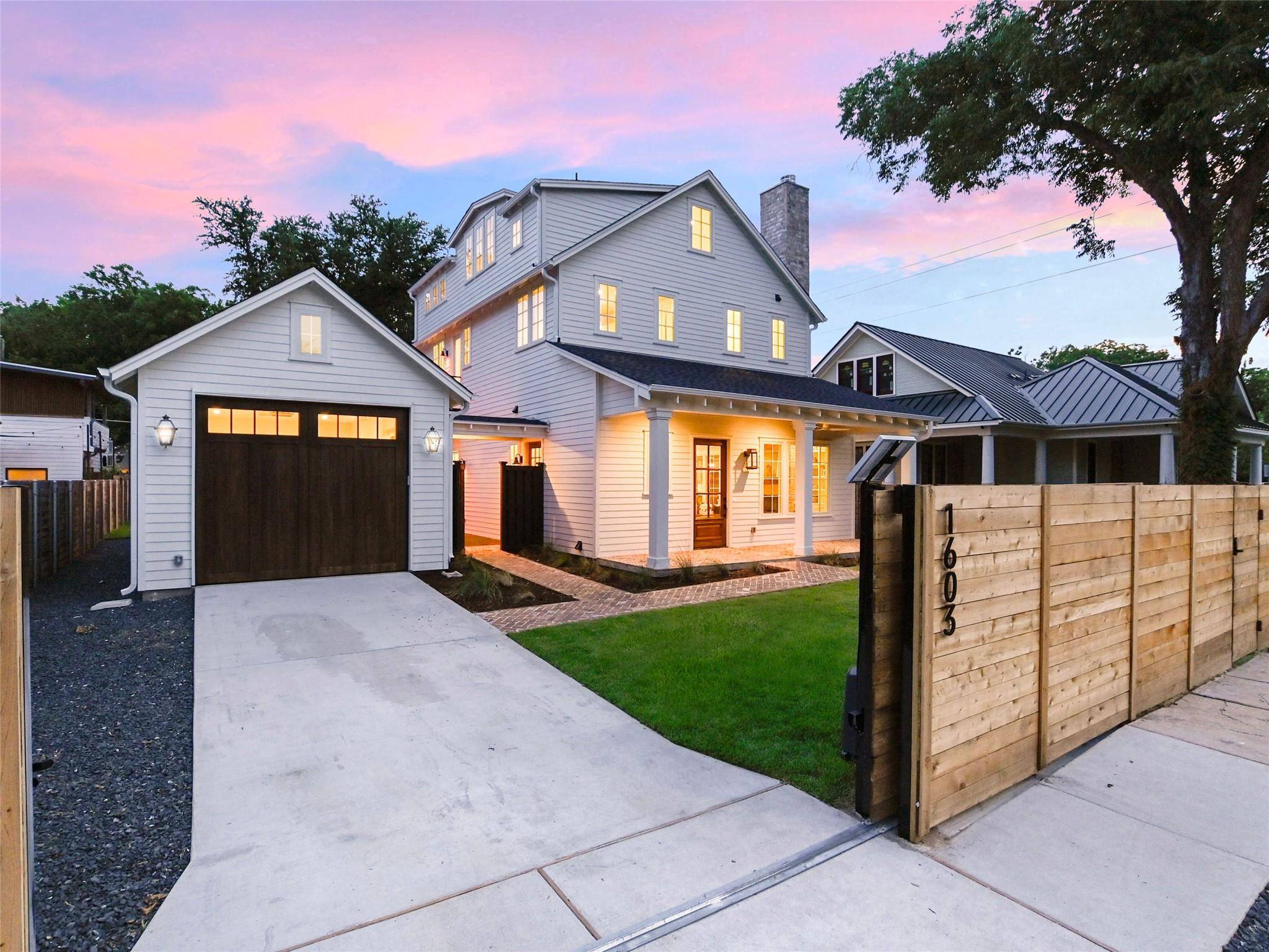 1603 Willow ST, Austin, TX 78702