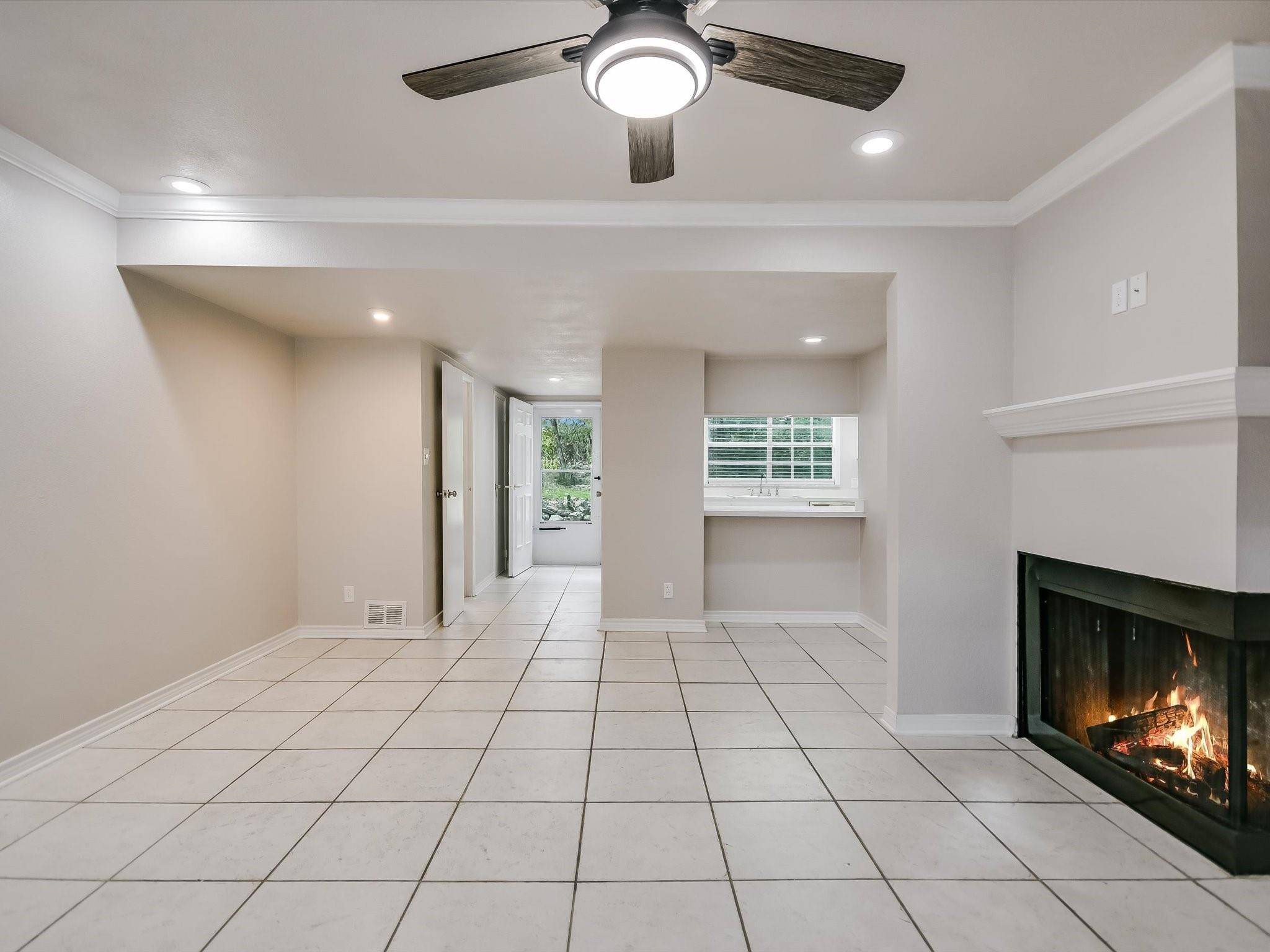 Lago Vista, TX 78645,20223 Travis DR #8
