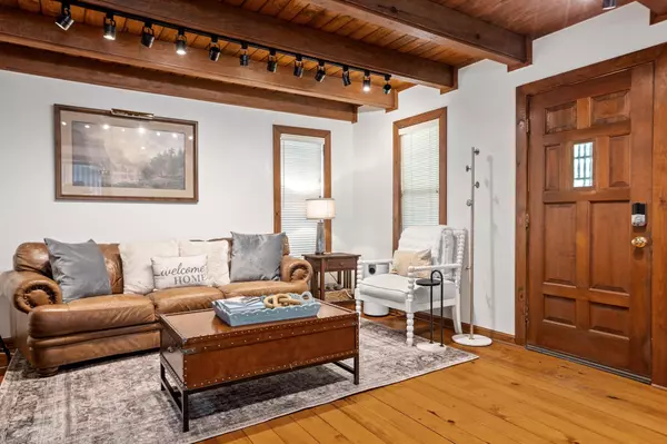 Fredericksburg, TX 78624,406 N Acorn ST