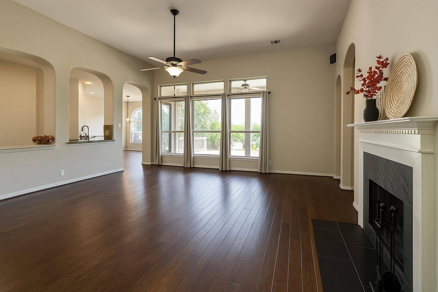 Austin, TX 78737,136 Mountain Laurel WAY