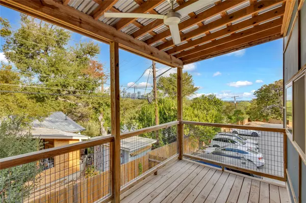 1518 Parker LN #B, Austin, TX 78741