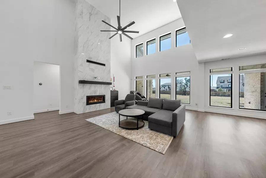 1440 Riva Ridge DR, Leander, TX 78641