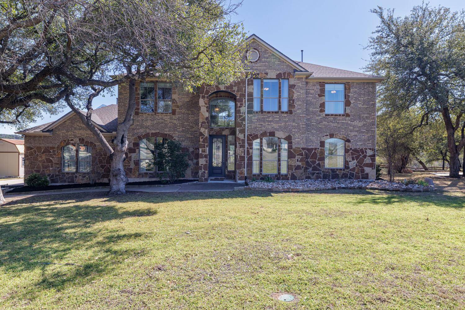 117 Waterford LN, Georgetown, TX 78628