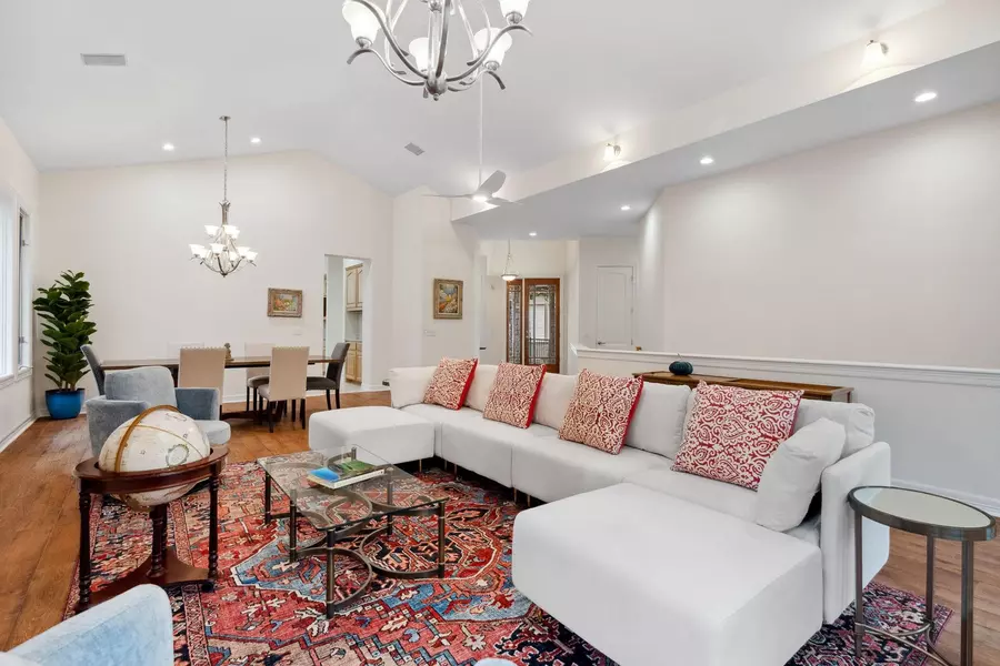 2305 Barton Creek BLVD #36, Austin, TX 78735
