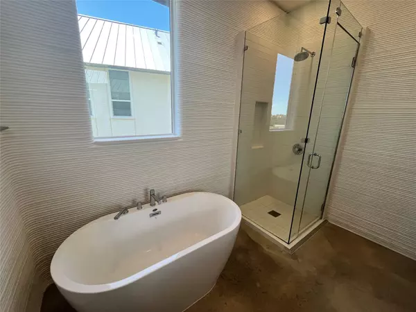 Georgetown, TX 78628,104 Rough Creek RD