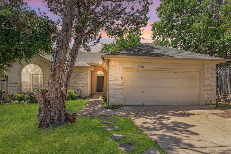 271 Mooring CIR #B, Lakeway, TX 78734