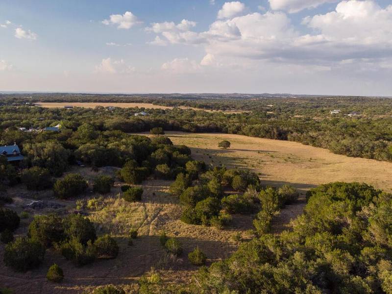 0 Twin Oaks TRL, Dripping Springs, TX 78620