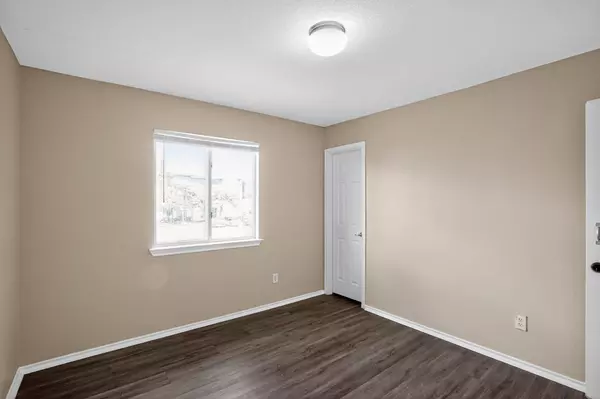 Austin, TX 78741,1516 Anise DR