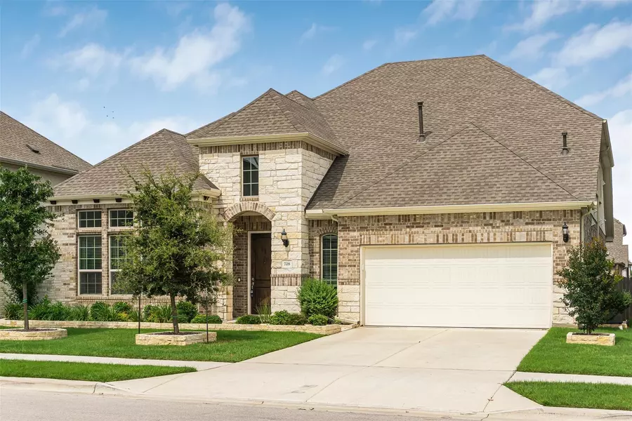 728 Landing LN, Leander, TX 78641