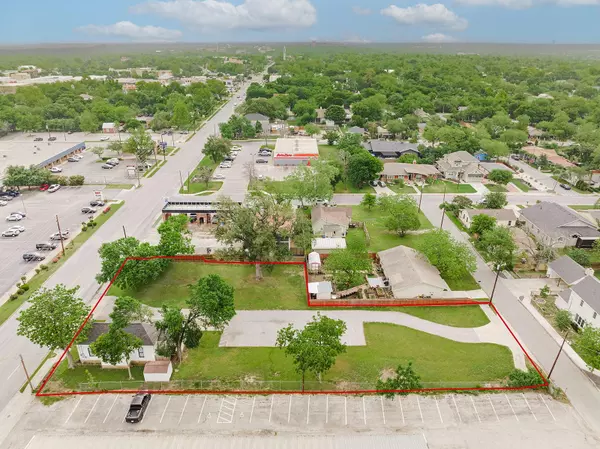 Georgetown, TX 78626,612 W University Ave