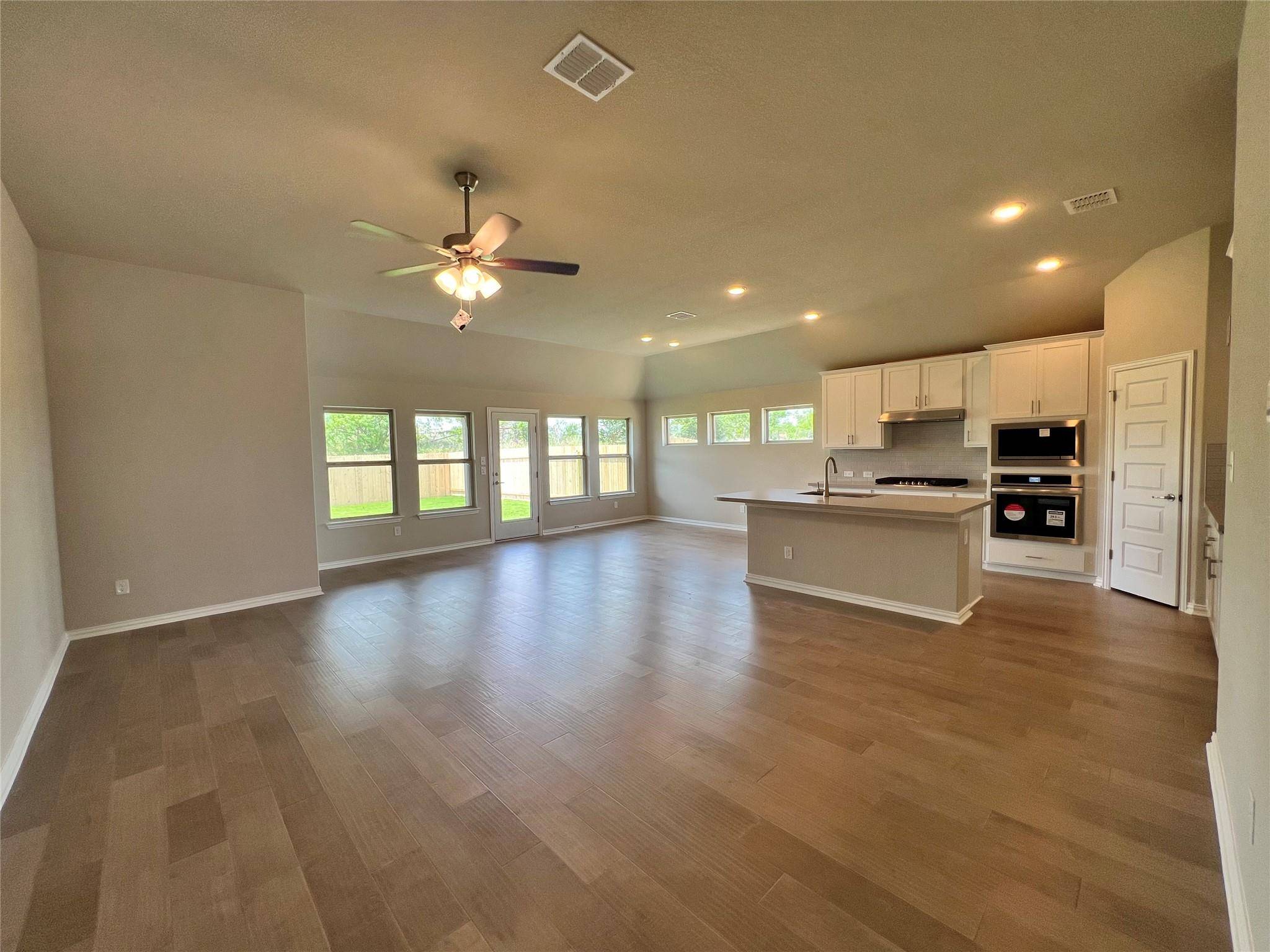 Manor, TX 78653,14124 Grassley TRL