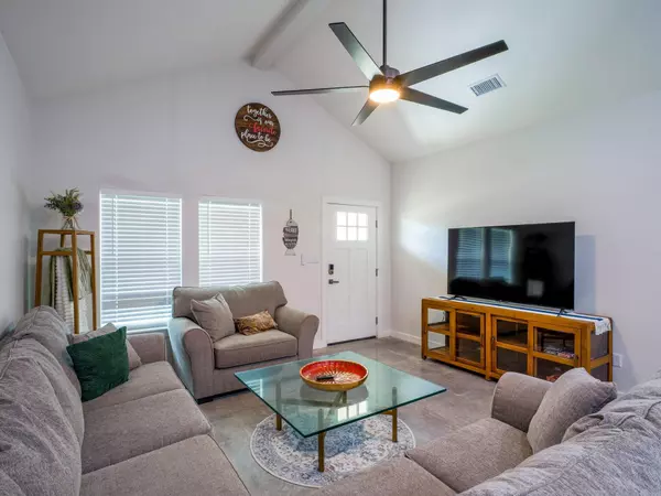 Granite Shoals, TX 78654,307 Cedarhill DR