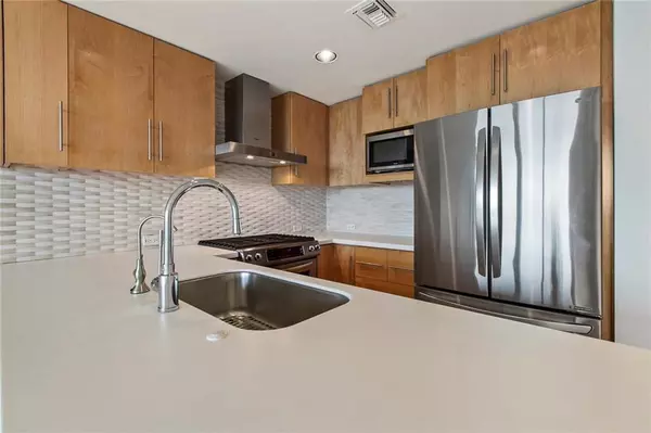 Austin, TX 78703,300 Bowie ST #3106