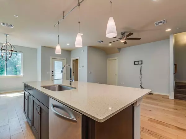 Austin, TX 78704,4006 Valley View RD #B